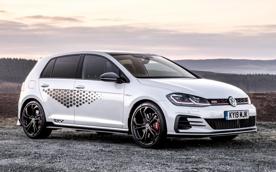 Volkswagen Golf GTI TCR 5-Door (Typ 5G) (UK) '2019